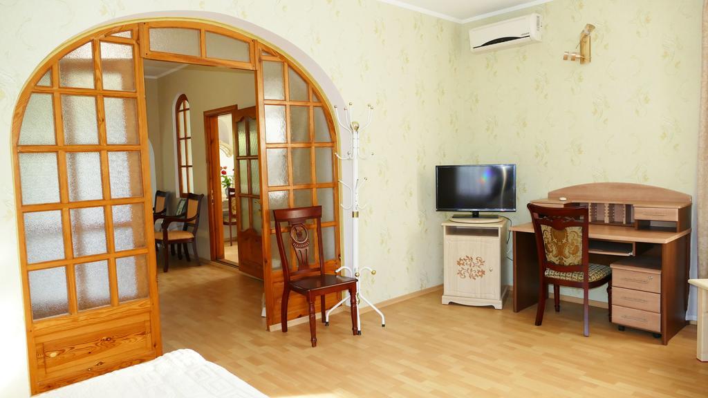 Nautilus Hotel Odesa Exterior photo
